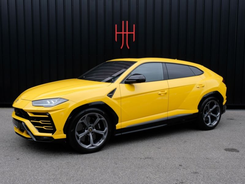 Lamborghini URUS