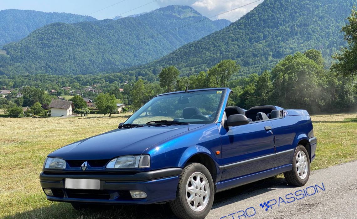 Renault 19 Cabriolet. Elle fête ses 30 ans !